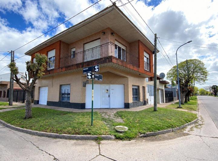 Casa · 96m² · 5 Ambientes