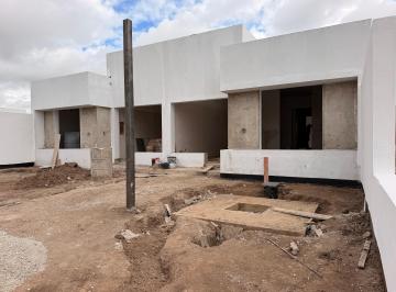 Casa de 3 ambientes, Córdoba · Venta Duplex 2 Dorm (1 en Suite) - 2 Baños Completos - Patio - Asador - Entrega en Diciembre
