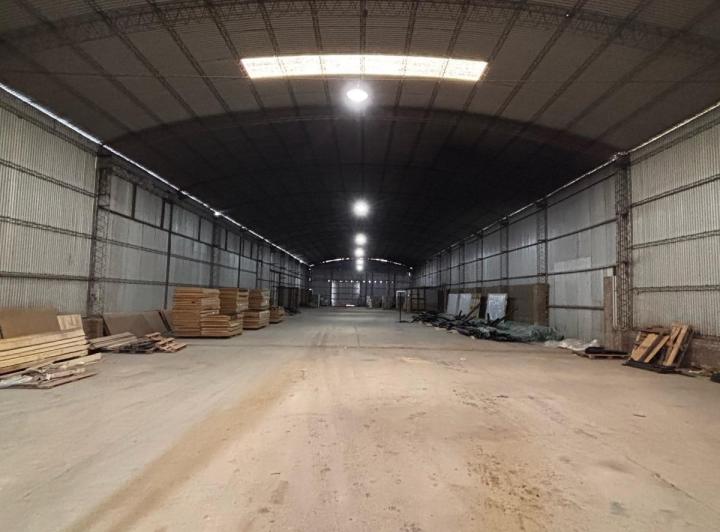 Bodega-Galpón · 1600m² · 1 Cochera