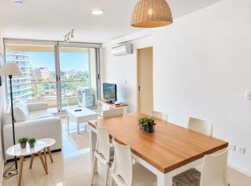 Departamento · 92m² · 4 Ambientes · 1 Cochera · Apartamento Alquiler Anual Punta del Este - Brava