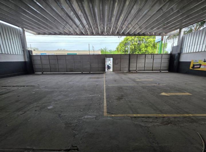 Depósito · 400m²