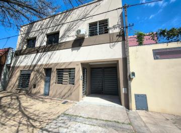 PH · 60m² · 3 Ambientes · Alquiler PH Departamento 2 Dorm. Calle 20 68 y 69 La Plata
