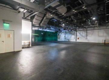 Edificio · 1200m² · 2 Cocheras · Venta Estudio Tv Equipado a Estrenar