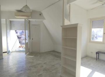 Departamento · 33m² · 1 Ambiente · Alquiler Monoambiente Único en Charcas y Anchorena!