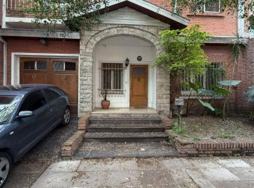 Casa · 293m² · 6 Ambientes · Alquiler Casa 6 Amb Barrio River con Parque