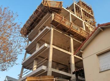 Terreno · 208m² · Lote en Venta con Estructura Construida
