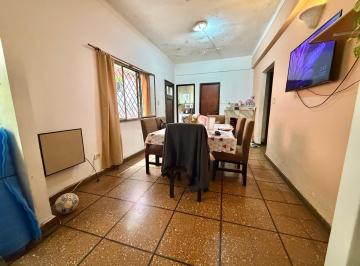 PH de 4 ambientes, Villa Urquiza · Venta PH 4 Ambientes a Refaccionar Al Frente con Patio y Terraza Propia. Sin Expensas. Villa Urquiza