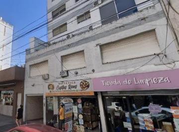 Oficina comercial · 32m² · 2 Ambientes · 1 Cochera · Oficina en Quilmes