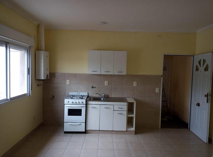 Departamento · 50m² · 2 Ambientes · 1 Cochera