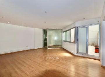 Oficina comercial · 71m² · 2 Ambientes · Oficina en Venta con Patio en Barrio Centro
