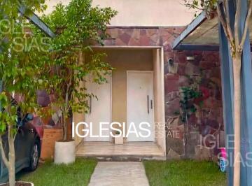 Casa · 160m² · 5 Ambientes · 2 Cocheras · Casa en Venta en Solares del Portezuelo, Nordelta