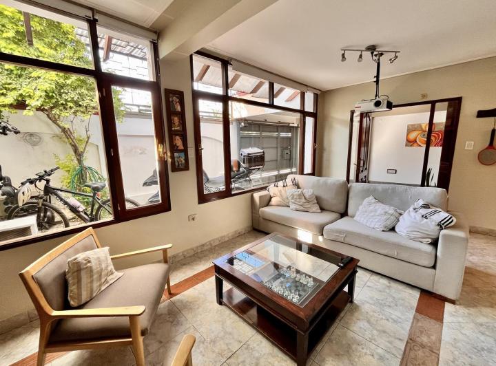 Casa · 140m² · 3 Dormitorios