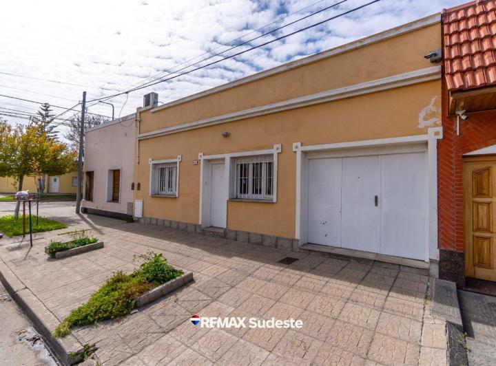 Casa · 161m² · 5 Ambientes · 1 Cochera