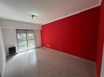 Departamento · 42m² · 2 Ambientes · Departamento en Alquiler en Sarandi