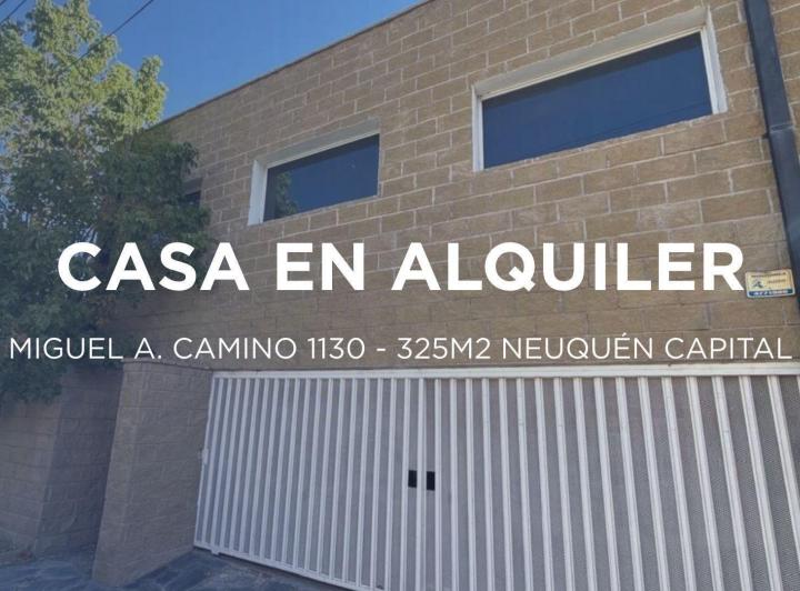 Casa · 290m² · 8 Ambientes · 3 Cocheras