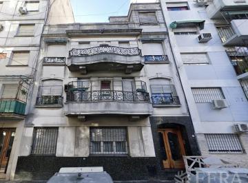 Departamento · 62m² · 3 Ambientes · Venta Departamento 3 Ambientes con Patio en Flores