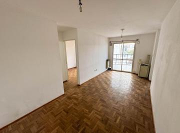 Departamento · 33m² · 2 Ambientes · Departamento en Alquiler en Guemes Frente Cañada!