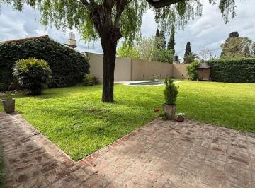 Casa · 100m² · 3 Ambientes · 1 Cochera · Venta Casa 3 Amb. Parque y Cochera - Ituzaingo