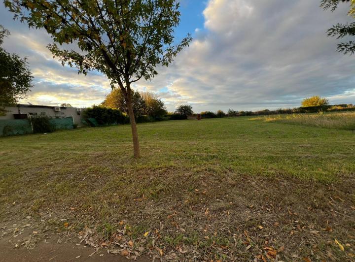 Terreno · 1368m²