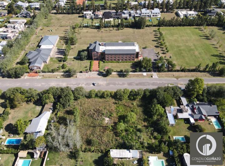 Terreno · 1010m²