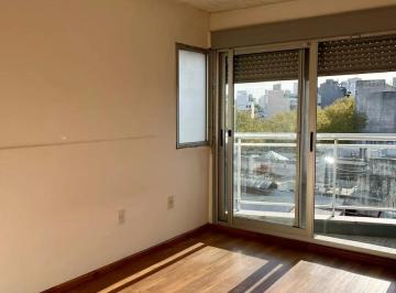 Departamento · 34m² · 2 Ambientes · Alquiler de Apartamento de 1 Dormitorio con Balcón en Cordón, Montevideo