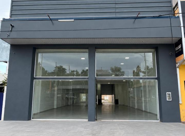 Local comercial · 479m²