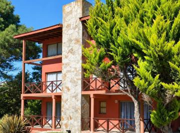 Departamento · 57m² · 3 Ambientes · 1 Cochera · Dúplex de 3 Ambientes en Venta en Las Gaviotas