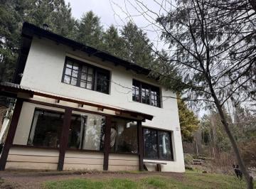 Casa · 103m² · 4 Ambientes · 2 Cocheras · Venta Casa 3 Dorm. San Martin de Los Andes Barrio Chapelco
