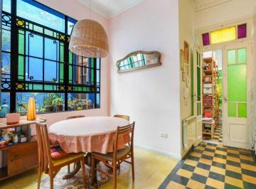 PH · 166m² · 5 Ambientes · Venta PH de Época 5amb con Gran Terraza V. Urq 250 m
