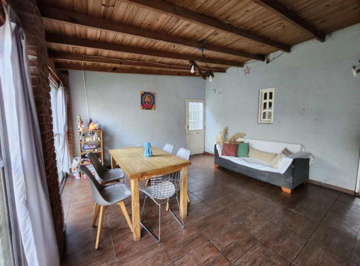 Casa · 174m² · 3 Ambientes · 1 Cochera