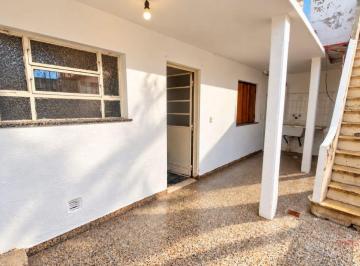 PH de 3 ambientes, Lanús · PH en Alquiler en Remedios de Escalada – 3 Ambientes con Terraza