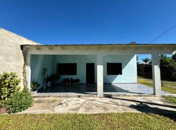 Casa · 78m² · 3 Ambientes · Se Vende Casa con 2 Dorm. - Rqta.