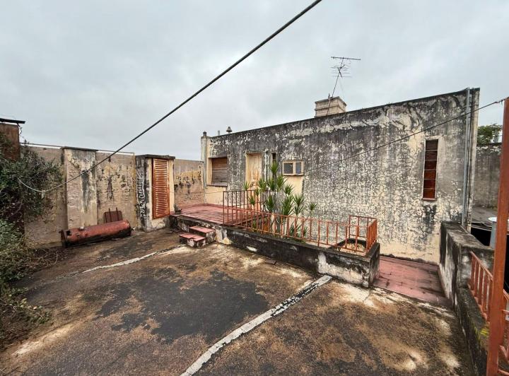 Terreno · 1552m²