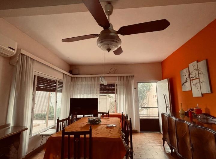 Casa · 120m² · 3 Ambientes · 2 Cocheras