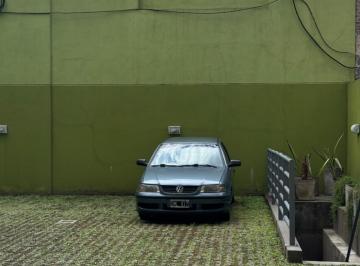 Garage , Villa Urquiza · Cochera Fija Descubierta (A 2 Cuadras del Tren y Subte)