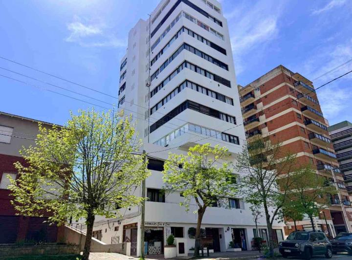 Departamento · 61m² · 3 Ambientes · 1 Cochera