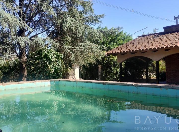 Casa · 126m² · 3 Ambientes · 2 Cocheras