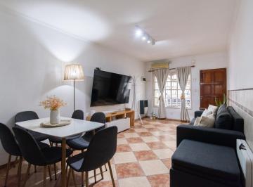 Departamento · 110m² · 4 Ambientes · 1 Cochera · Venta Triplex 4 Ambientes. Cochera, Patio con Parrilla - Apto Crédito - Villa Adelina.
