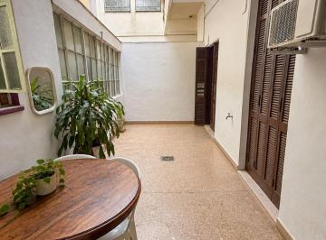 PH · 57m² · 3 Ambientes · PH 3 Ambientes con Patio y Sin Expensas en La Boca
