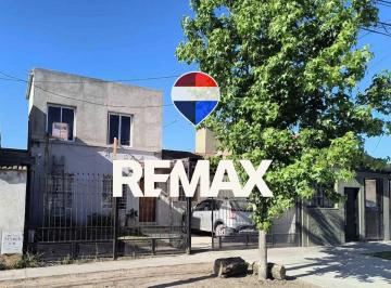 Casa · 75m² · 3 Ambientes · 1 Cochera · Casa en Alquiler Barrio Mirasoles 2 Domitorios