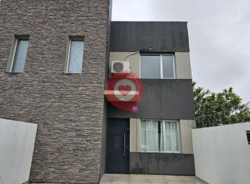 PH · 80m² · 4 Ambientes · 1 Cochera · Duplex 2 Dorm. Barrio Altos de Alberdi, Plottier