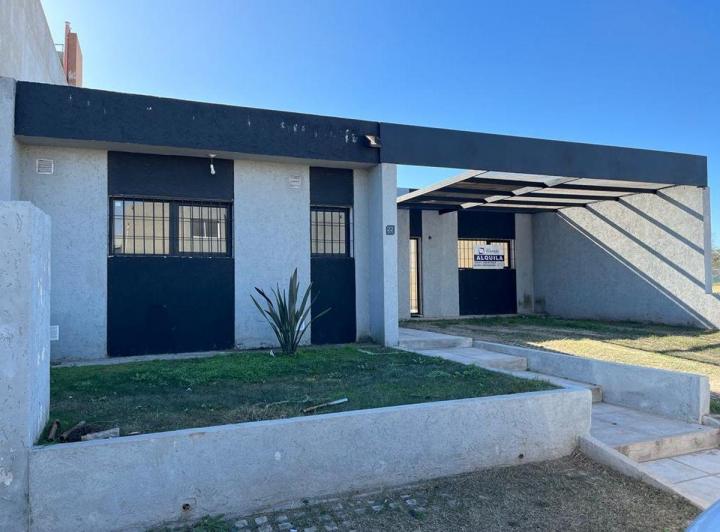 Casa · 100m² · 7 Ambientes · 1 Cochera