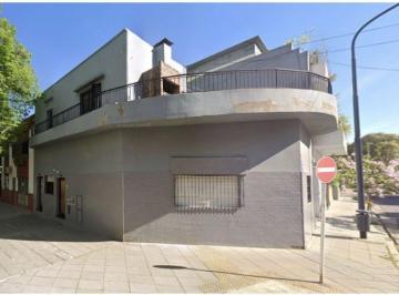 BIR-BIR-875_2 · Casa a La Venta, 2 Casa en 1, con Entrada Independiente, Ideal Para 2 Flias
