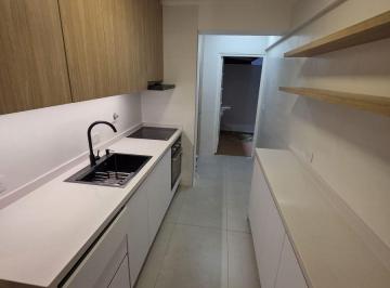 Departamento de 3 ambientes, Villa Urquiza · Departamento de 3 Ambientes Al Frente, Reciclado a Nuevo y Muy Luminoso.