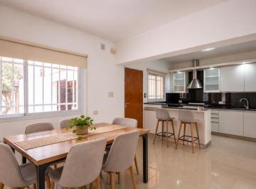 Casa · 255m² · 5 Ambientes · 2 Cocheras · Venta Casa 4 Hab | 3 Baños | Dependencia | Patio | Cochera | Colinas del Cerro
