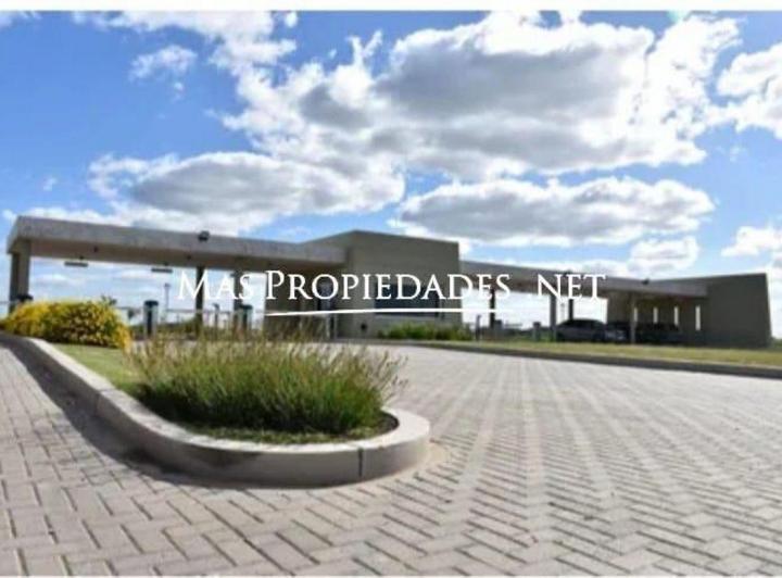 Terreno · 625m²