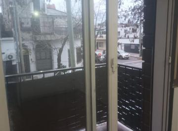Departamento de 3 ambientes, Villa Devoto · 3 Amb Frente Balcon 1 Piso por Escalera
