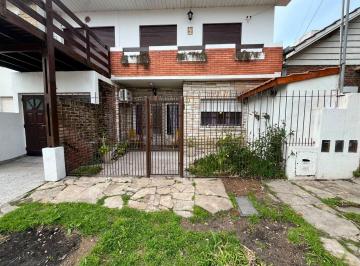 LOY-LOY-1842_2 · PH en Venta 3 Ambientes Al Frente con Dos Patios Apto Credito - Punta Mogotes