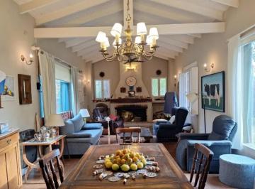 Quinta vacacional · 300m² · 5 Ambientes · 2 Cocheras · Venta. 1 Hectárea. Ruta 215. Km 101. Chacras de San Pablo.