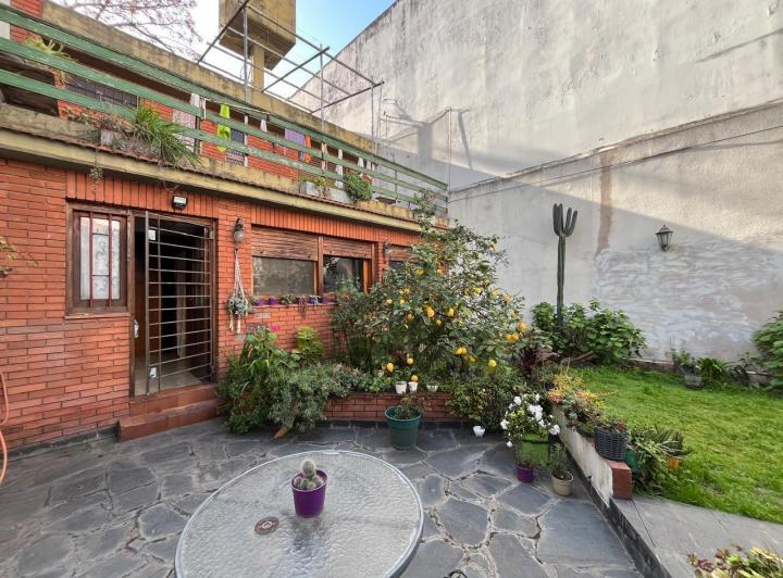 Casa · 156m² · 3 Ambientes · 1 Cochera